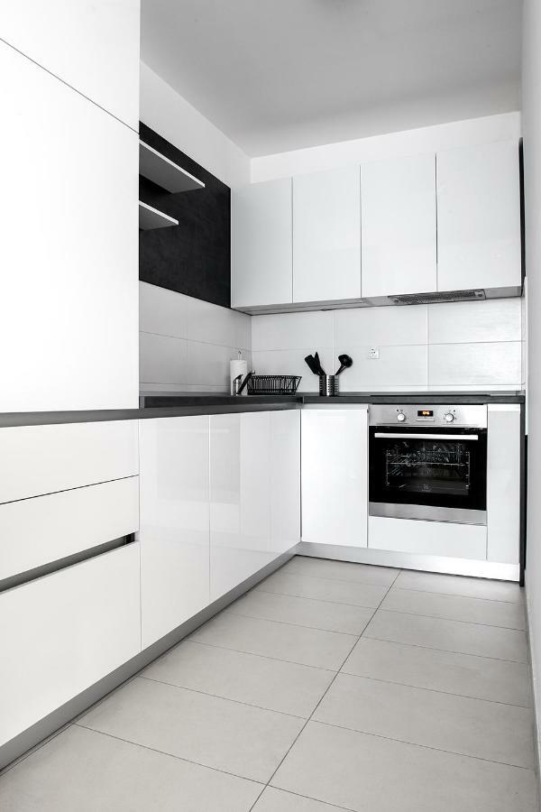 Sauna - Flexible Selfcheckins 6 - Zagreb - Garage - Electric Vehicle Ccharger - Loggia - New - Luxury - Apartments Repinc 6 Eksteriør bilde